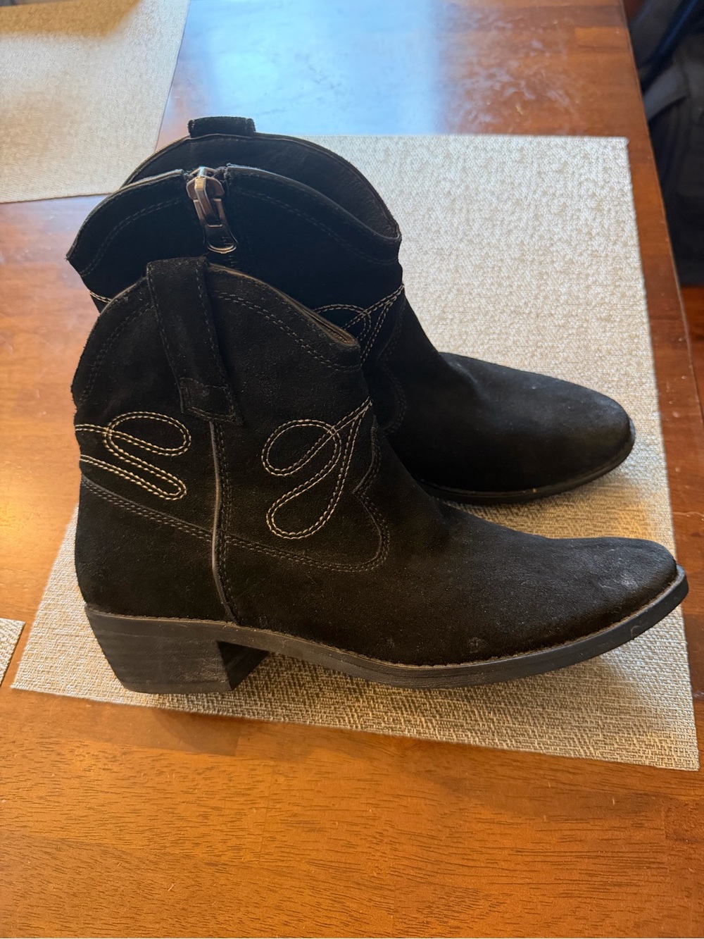 Vaneli Suede Ankle Boots in Black